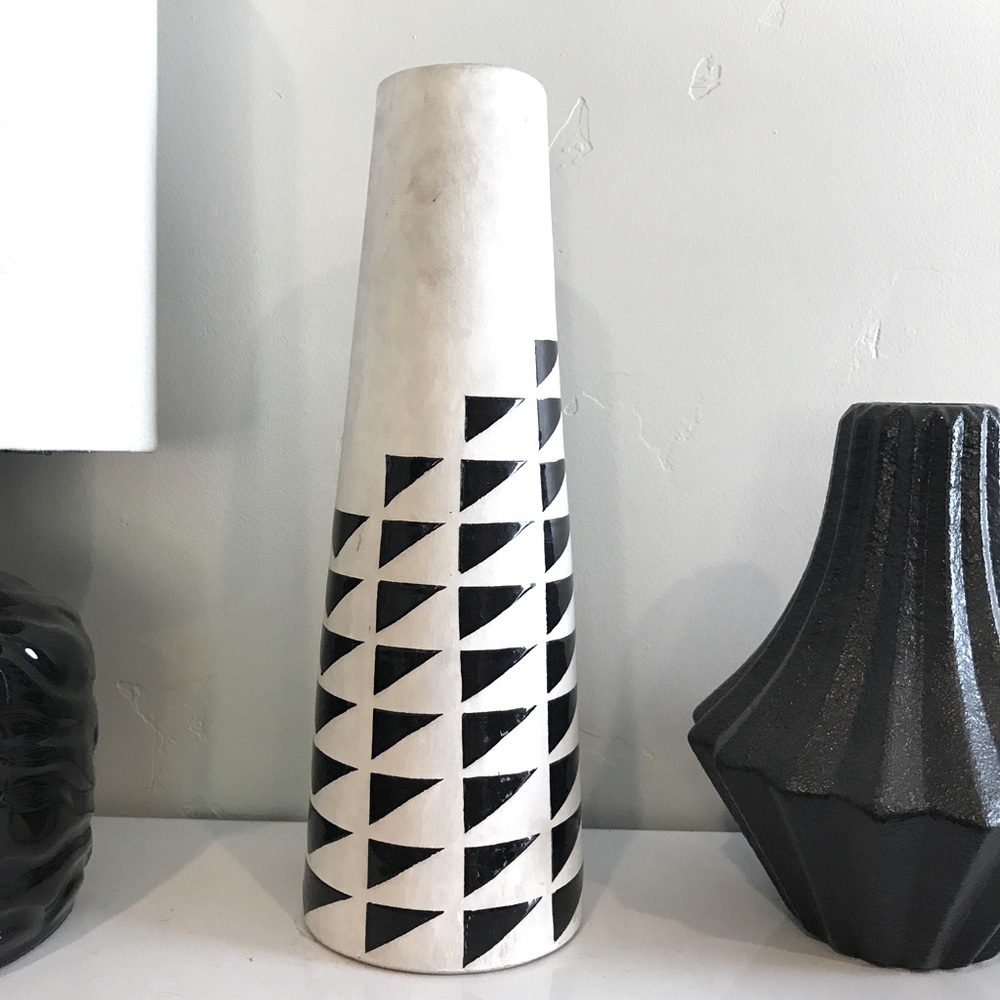 White & Black Tall Vase with Geometric Pattern